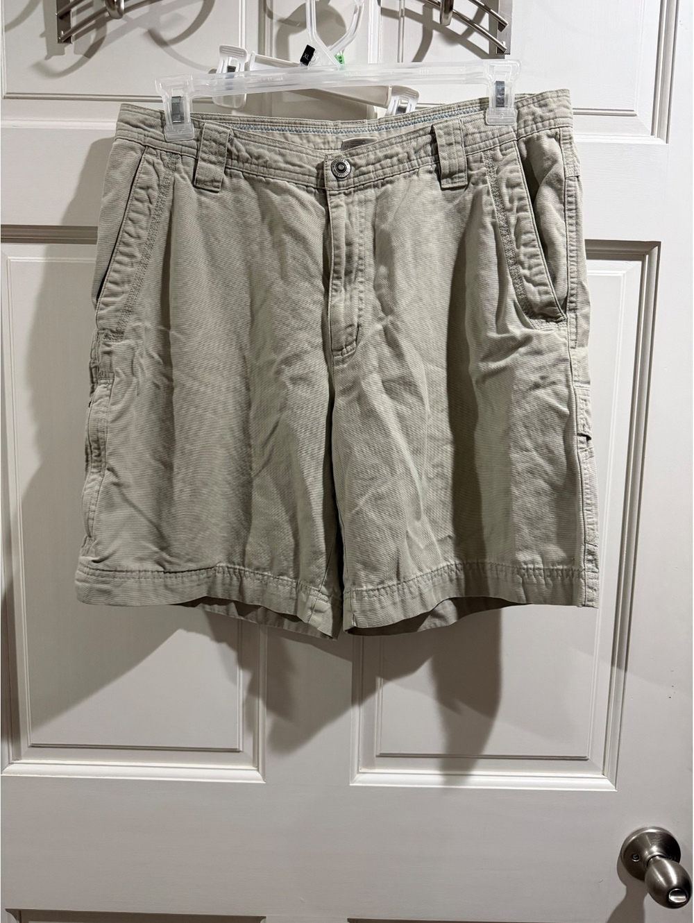Columbia Omni Sheild Men's Beige Cargo Shorts Size 34W